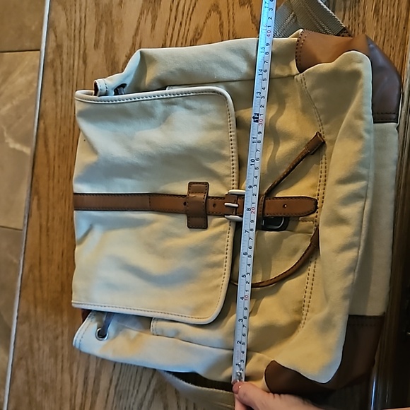 Fossil Tan Canvas and Leather Drawstring Backpack Rucksack Laptop Bag - Picture 12 of 16